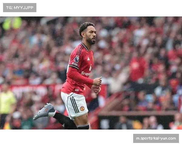 迪亚洛携手姆伯莫默契十足 兄弟情深助力球队攻防共荣